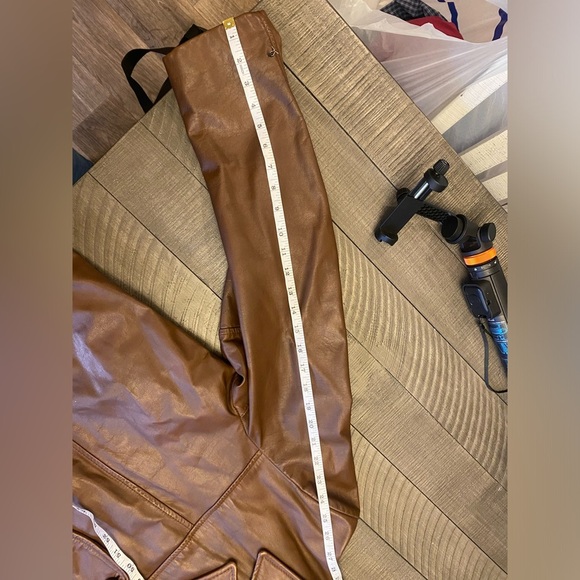 Vintage Sears The Leather Shop leather coat with faux fur lining - Picture 15 of 15